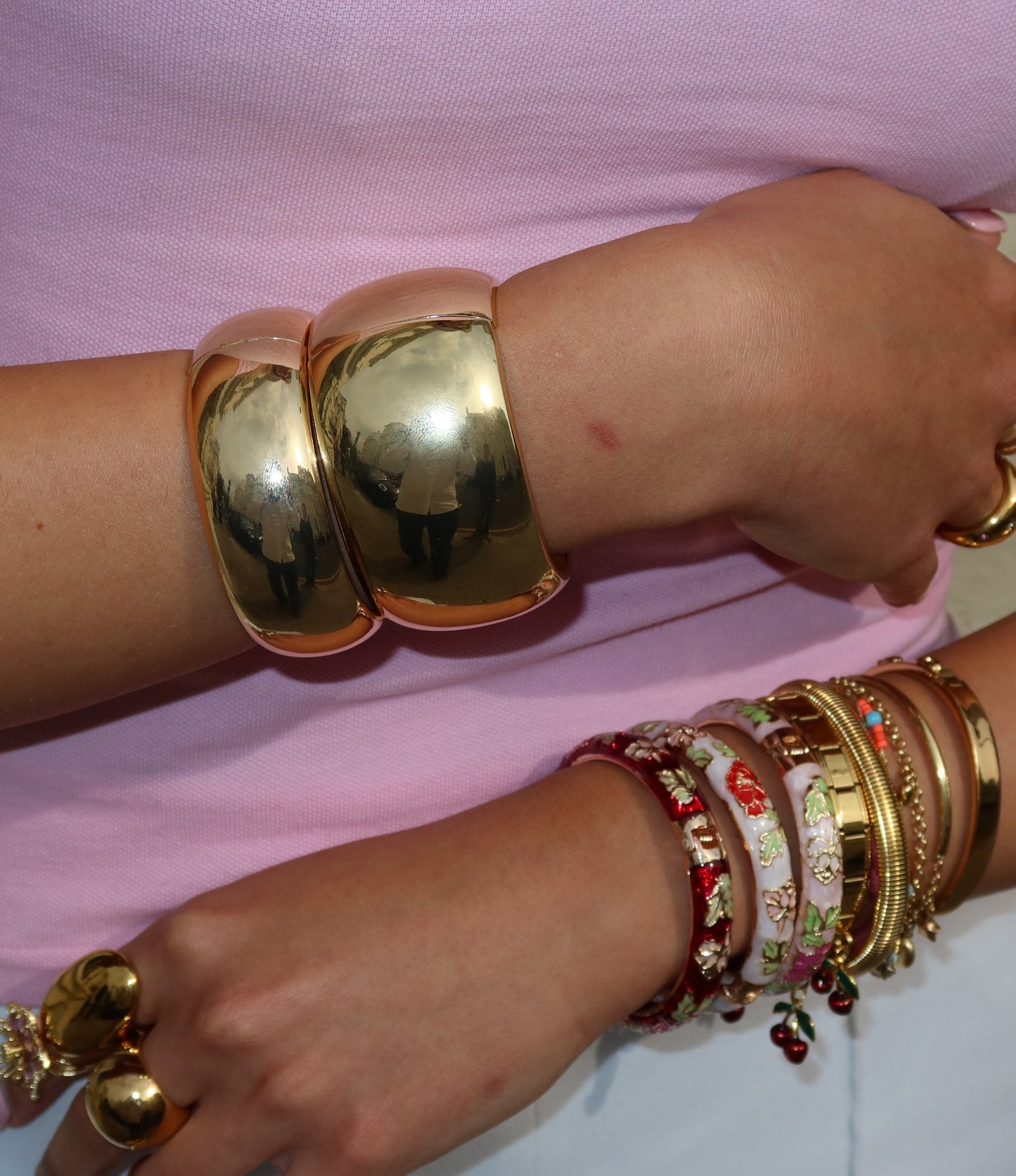 CAMILLA BANGLE